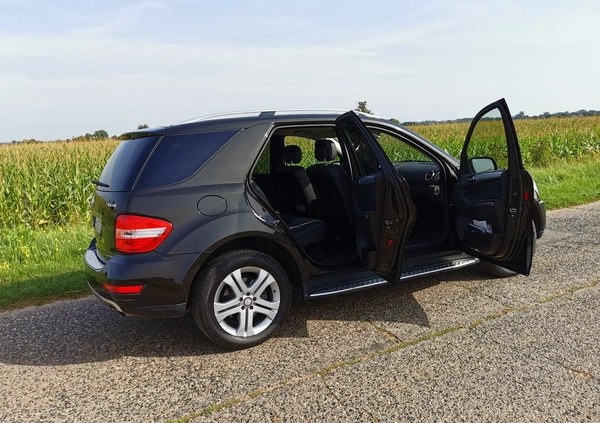 Mercedes-Benz ML cena 89000 przebieg: 116000, rok produkcji 2009 z Kęty małe 137